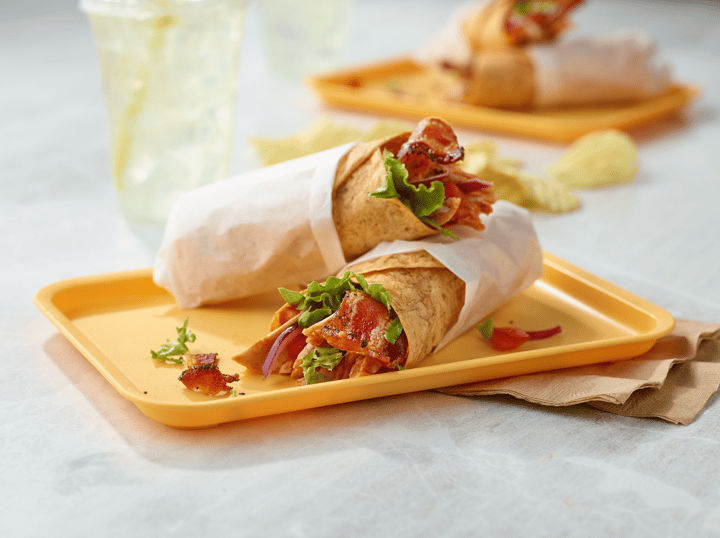 Buffalo_Chicken_Bacon_Snack_Wraps_226_Hero_RGB